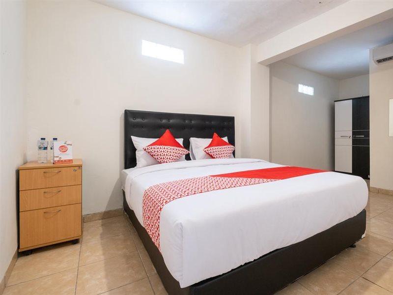Oyo 2173 Bnv House Babarsari Hotel Maguwo Luaran gambar